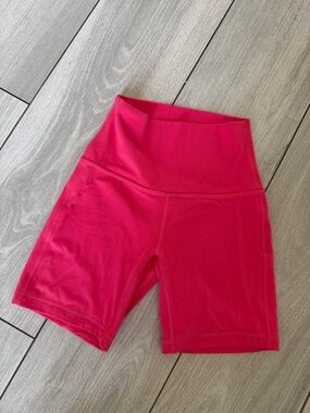 Lululemon Align™ High-Rise Short 6" Size 2, Lip Gloss